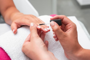 What is the Online Nail Course?