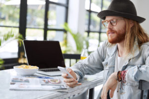 From Side Hustle to Main Income: A Practical Guide to Making the Leap