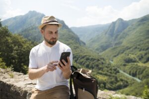 Digital Detox Travels: Rediscover Peace Beyond the Screen