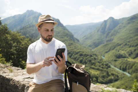 Digital Detox Travels: Rediscover Peace Beyond the Screen