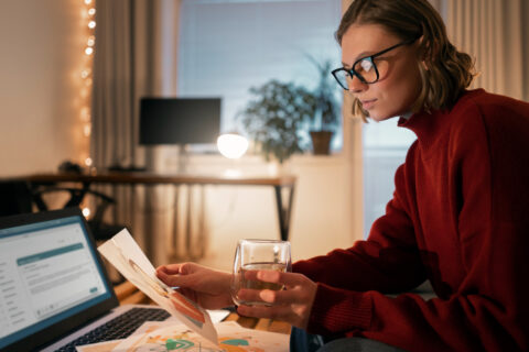 Using Credit Card to Build Freelance Profile and Financial Credibility